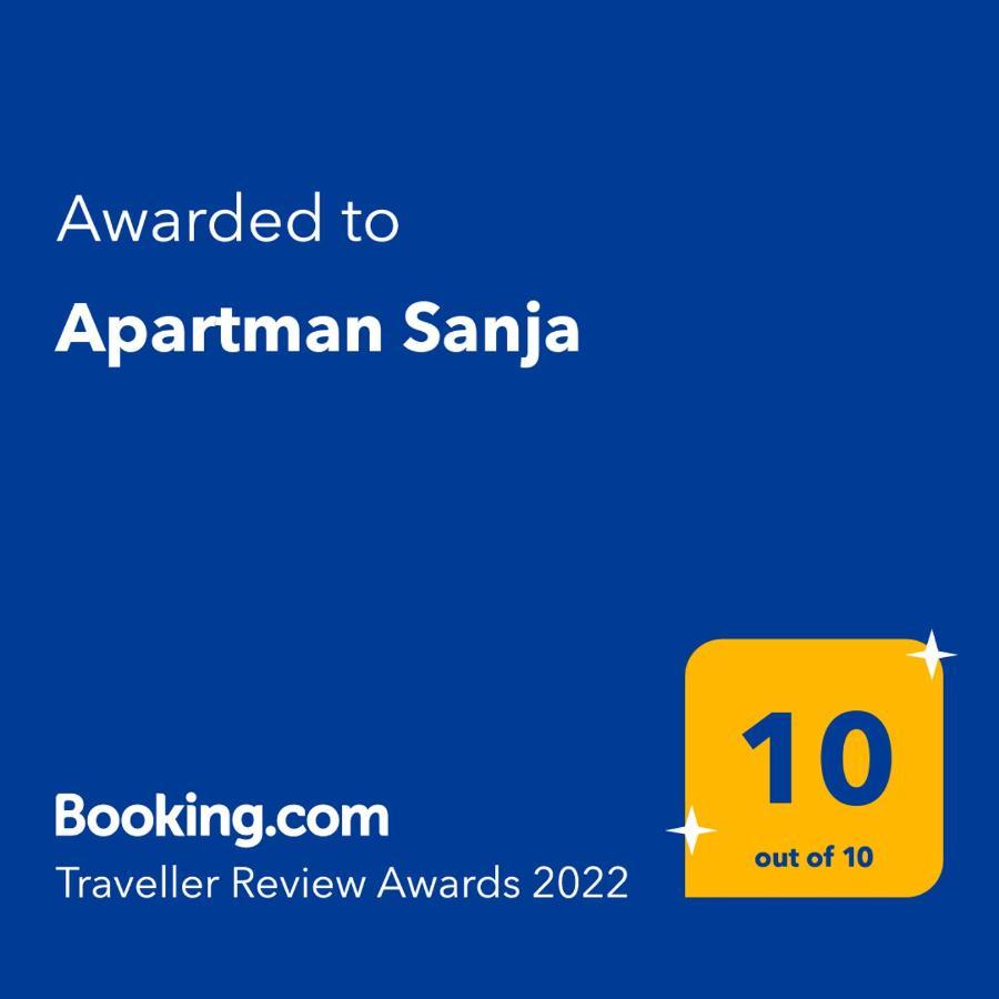 Apartma Sanja *